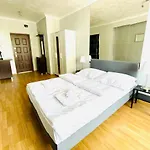Slavia By Baltic Apartamento *